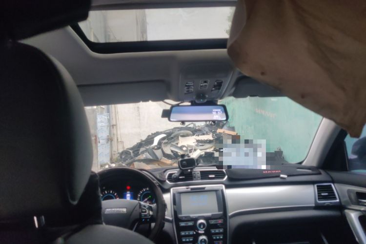 Used Haval H2 2017 Red-Label 1.5T Automatic Two-Wheel Drive Luxury Model Headliner