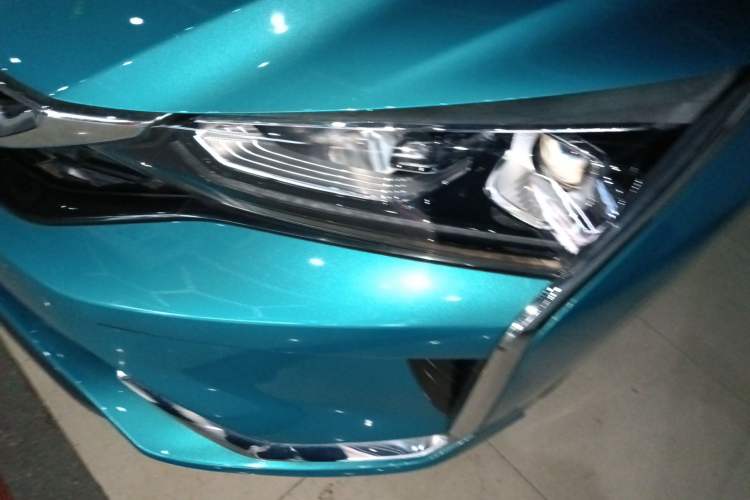 Used Dongfeng Aeolus Yixuan 2021 230T Automatic Chasing Shadow Edition Left Front Headlight