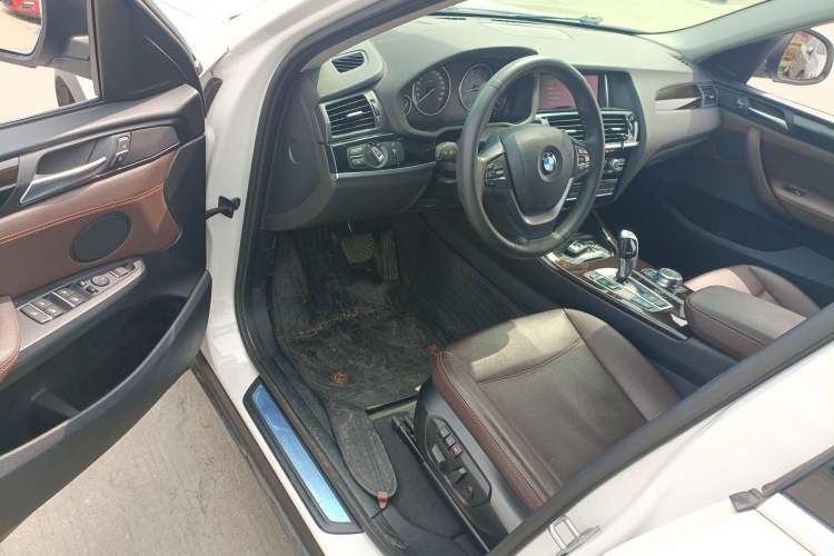 Used BMW X4 2014 xDrive20i X Design Package Driver Seat