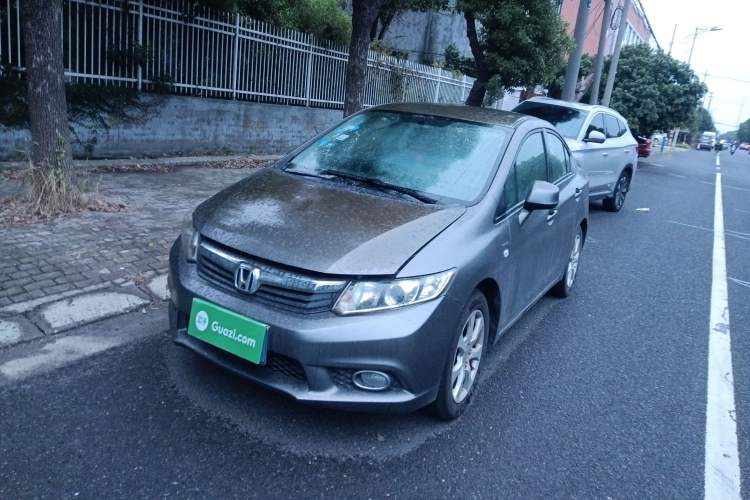 Used Honda Civic 2013 10th Anniversary 1.8L Automatic Comfort Version