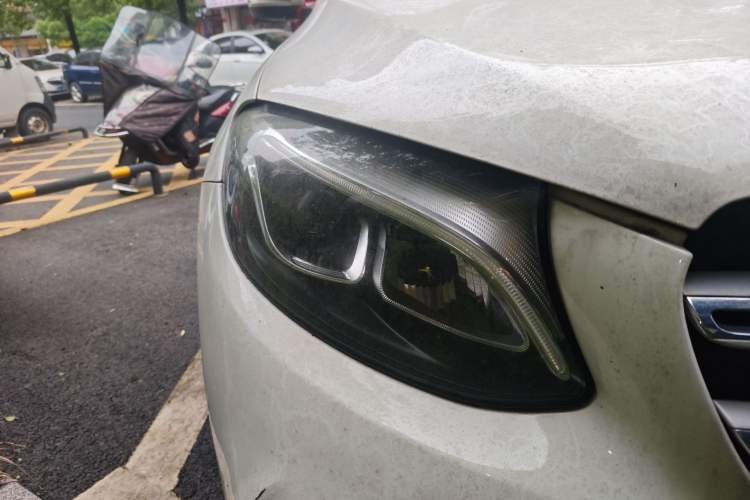 Used Mercedes-Benz GLC 2019 GLC 260 L 4MATIC Dynamic Model Right Front Headlight