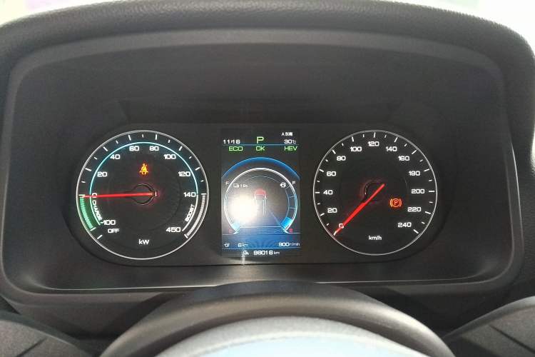 Used BYD Tang New Energy 2020 DM 2.0T Dual-Engine All-Wheel Drive Prestige 7-Seater China VI Standard Instrument Cluster