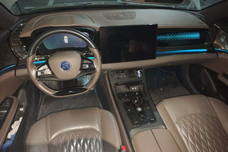 Used BYD Han 2020 DM Four-Wheel Drive Performance Edition Prestige Model
