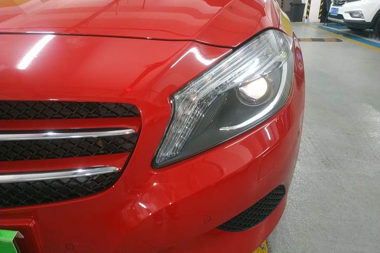 Used Mercedes-Benz A-Class 2015 A 180 Left Front Headlight
