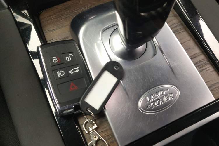 Used Land Rover Discovery Sport 2022 249 PS R-Dynamic S Performance Edition 5 Seats