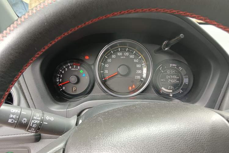 Used Honda XR-V 2015 1.5L LXi CVT Classic Edition
