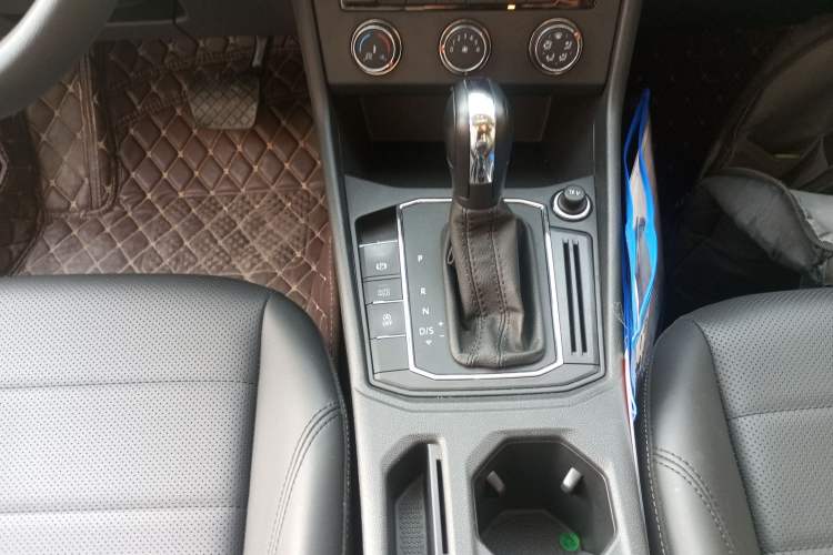 Used Volkswagen Lavida 2018 1.5L Automatic Comfort Edition China V Standard