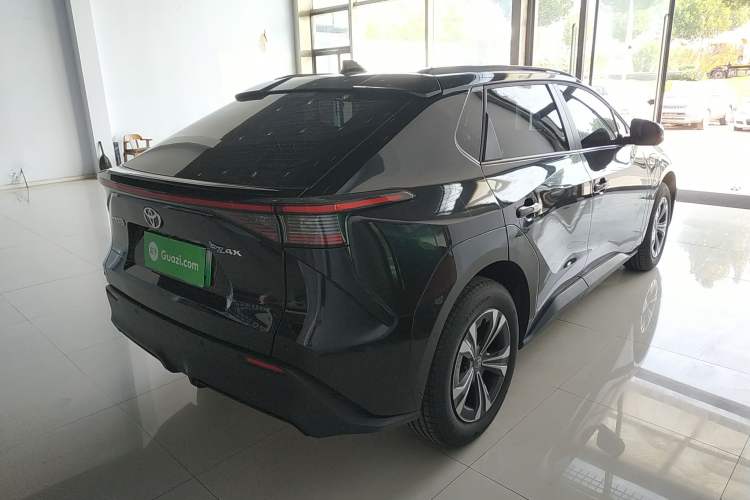 Used Toyota FAW bZ4X 2022 Two-Wheel Drive Long-Range PRO Version
