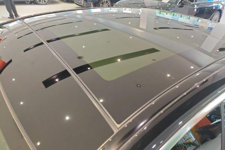 Used Mercedes-Benz E-Class 2023 Facelift E 260 L