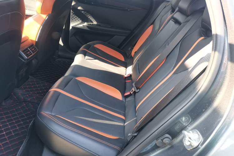 Used Changan UNI-V 2024 1.5T Prestige Sport Edition