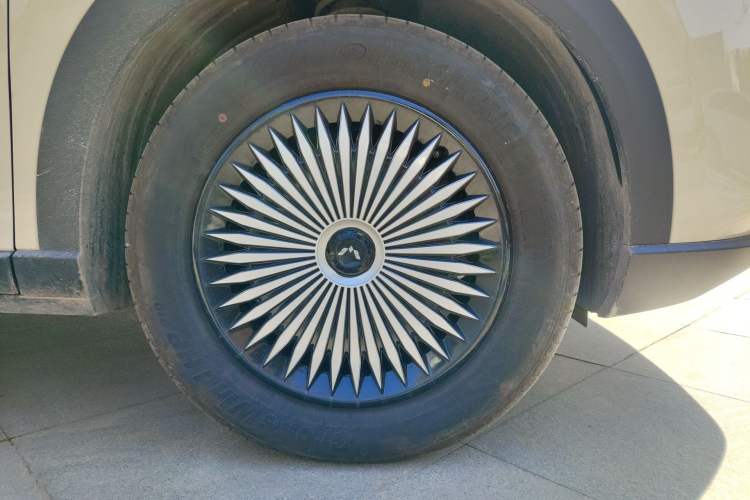 Used Wuling Bingo 2025 333 km Lingxi Deluxe Edition
