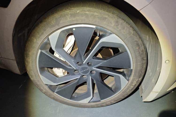 Used Zeekr 001 2022 Ultra-Long Range Dual-Motor YOU Version