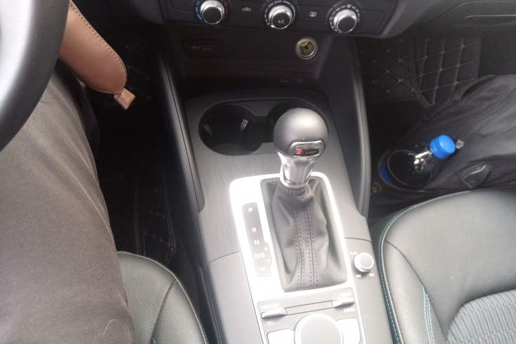 Used Audi A3 2020 Sportback 35 TFSI Fashion Edition China VI Emission Standard