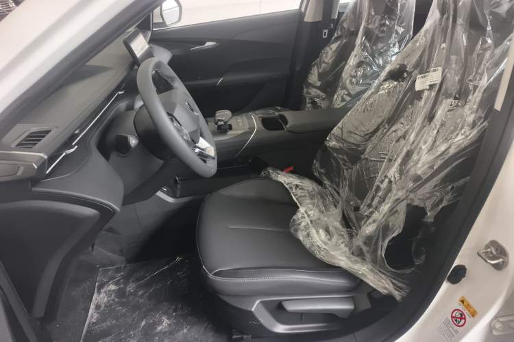 Used Changan Eado 2025 Blue Whale 1.5T 500Bar Prestige Model