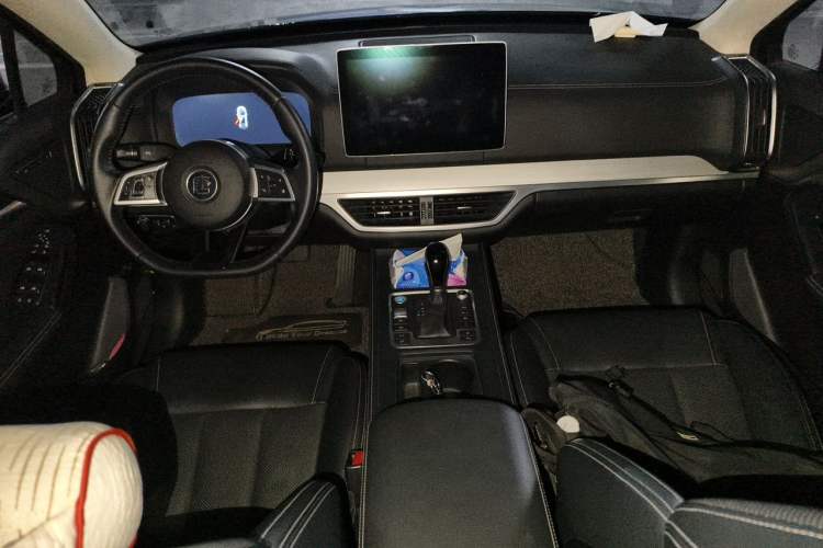 Used BYD Tang 2018 2.0T Automatic SmartConnect Prestige 7-Seater China V Standard