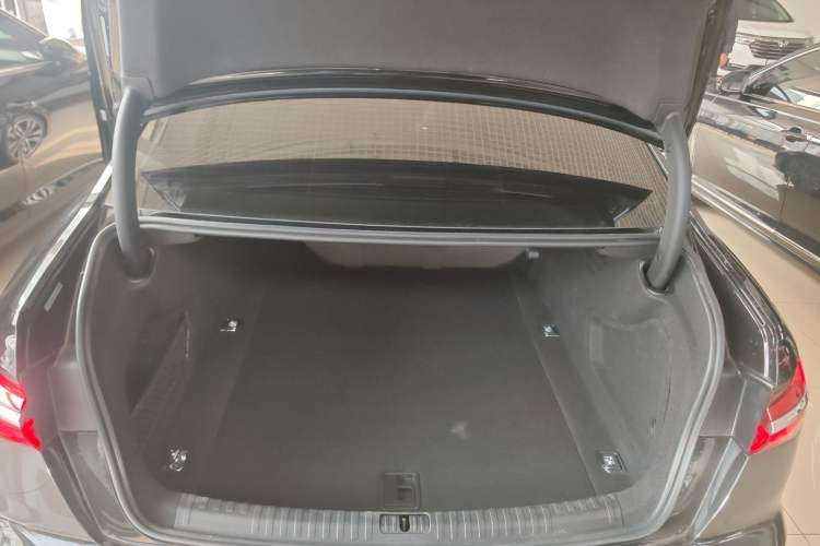 Used Audi A6L 2022 40 TFSI Luxury Prestige Edition
