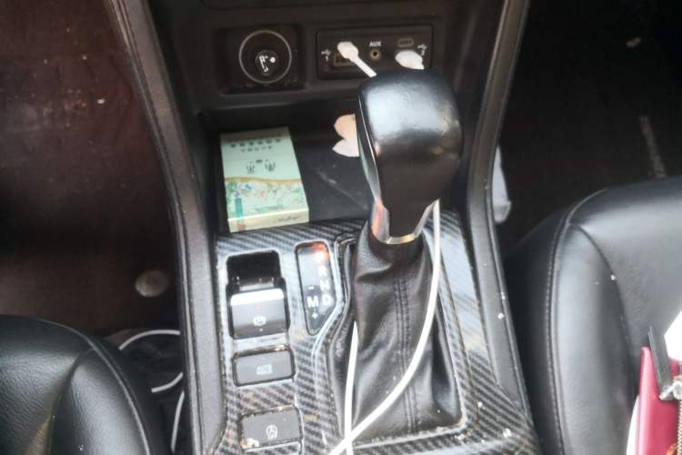 Used Jeep Commander 2018 2.0T Two-Wheel Drive Enjoy Edition China V
