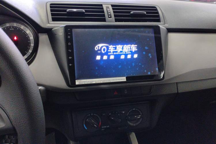 Used Skoda Fabia 2017 1.4L Automatic Car Enjoy Edition Audio And AC Panel