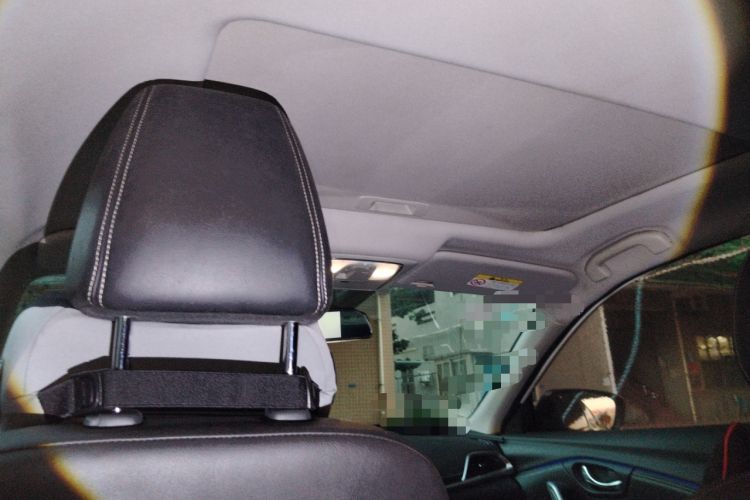 Used Venucia T90 2017 2.0L CVT Leading Edition