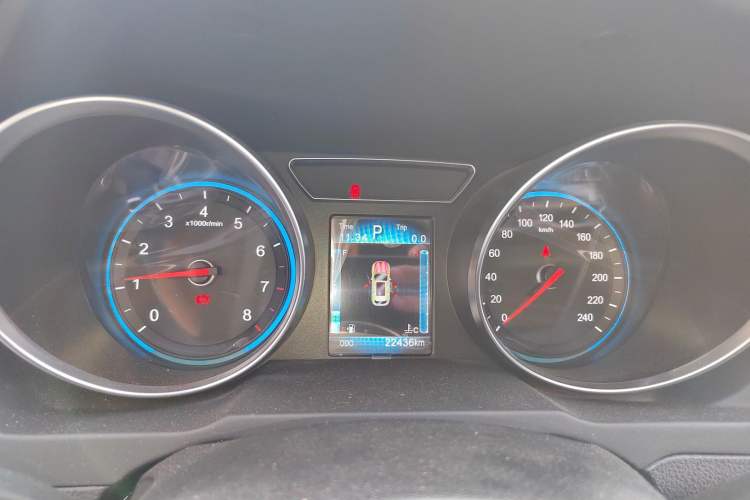 Used Zotye T600 2016 Sport Edition 2.0T DCT Luxury Model Instrument Cluster