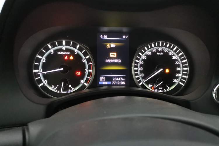 Used Infiniti Q50L 2018 2.0T Comfort Edition China VI Standard Instrument Cluster