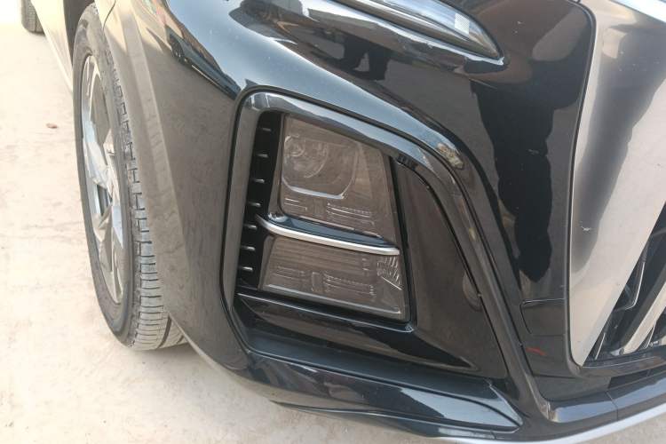 Used Hongqi HS3 PHEV 2024 PHEV 115km Jingwei Edition Right Front Headlight