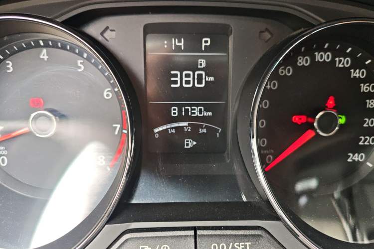 Used Volkswagen Lavida 2015 1.6L Automatic Comfort Edition