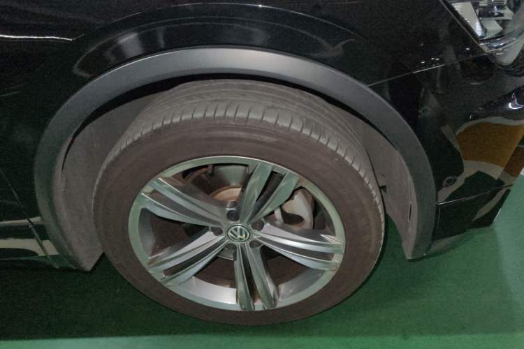 Used Volkswagen Tiguan 2019 330TSI All-Wheel-Drive Innovation Model