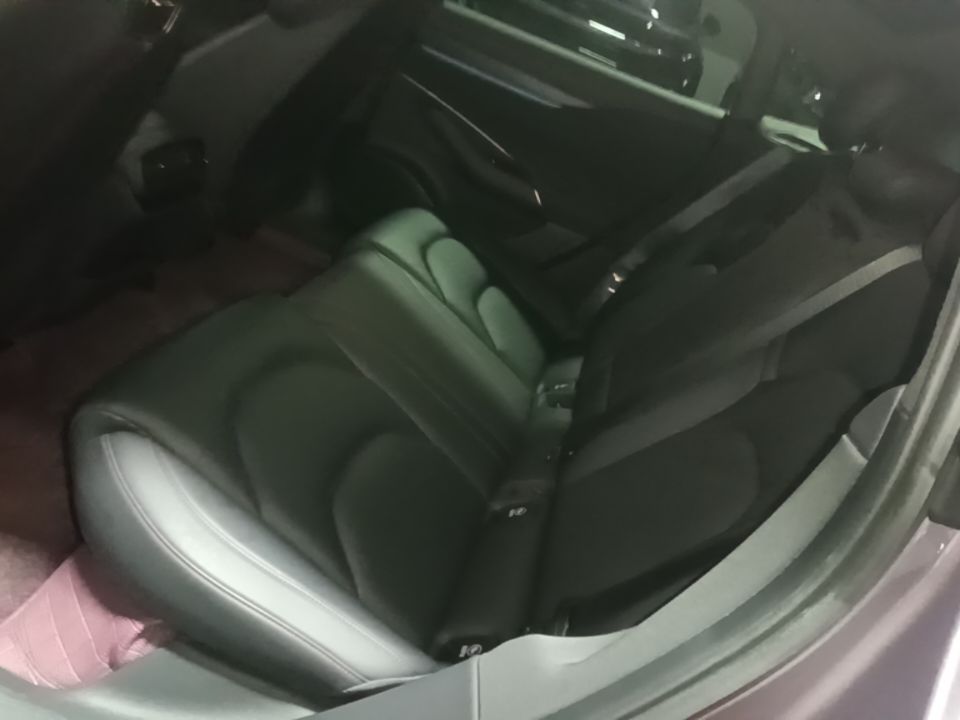 Xiaomi Auto SU7 2024 Rear-Drive Ultra-Long Range Advanced Pro-Level Intelligent Driving Version — снимка 20