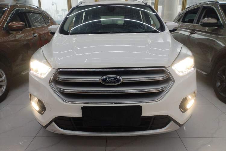 Used Ford Kuga 2017 EcoBoost 180 Two-Wheel-Drive Platinum Edition