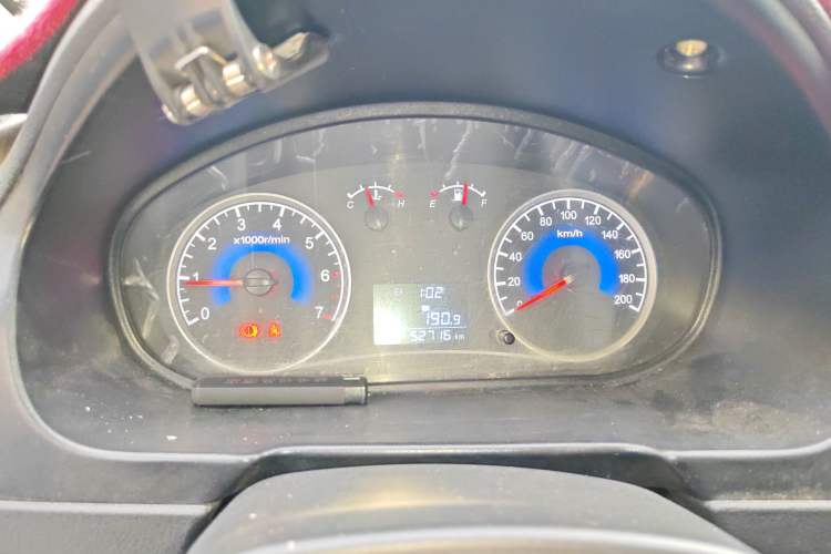 Used Dongfeng Fengon 330 2014 1.5L Manual Standard Edition DK15-02 Instrument Cluster