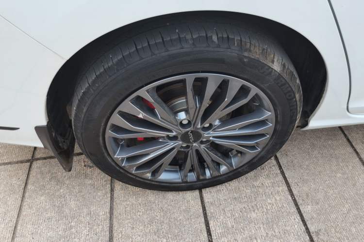 Used Dongfeng Aeolus Yixuan MAX 2023 1.5T Super Cool Trendy Dad Edition
