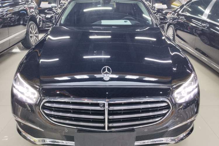 Used Mercedes-Benz E-Class 2023 Updated E 300 L Luxury Edition Front