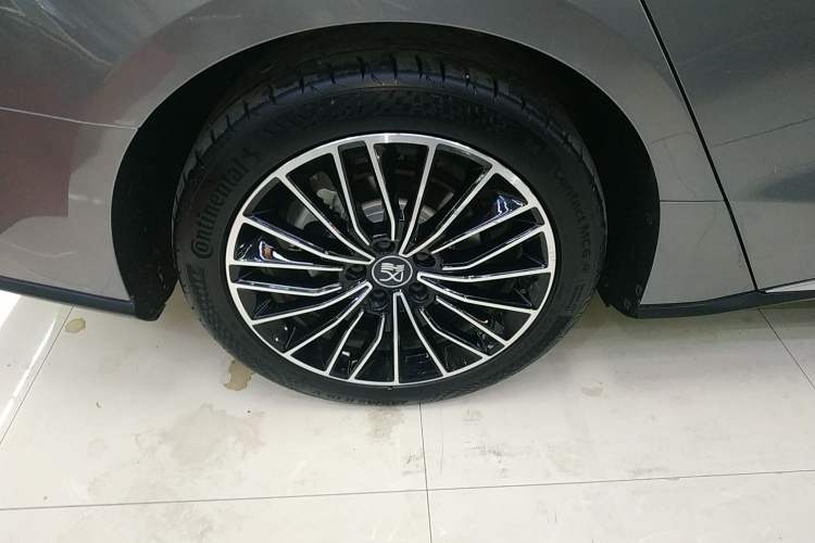 Used BYD Han 2020 EV Long-Range Luxury Model