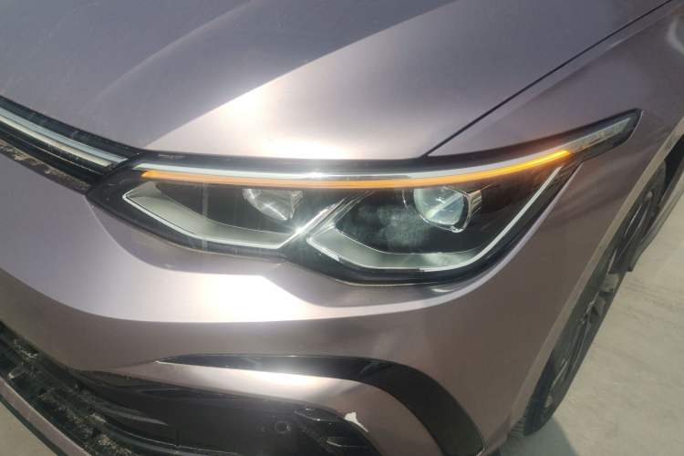 Used Volkswagen Golf 2023 Facelift 280TSI DSG R-Line Lite
