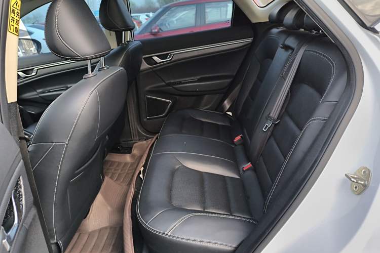 Used Geely Auto Emgrand GS 2016 Sports Edition 1.8L Manual LingShang Model Left Rear Seat