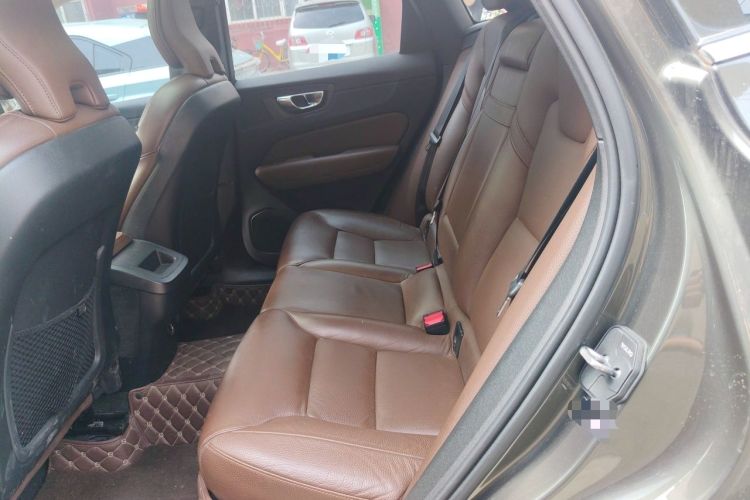 Used Volvo XC60 2020 T5 4x4 Zhiyi Luxury Edition
