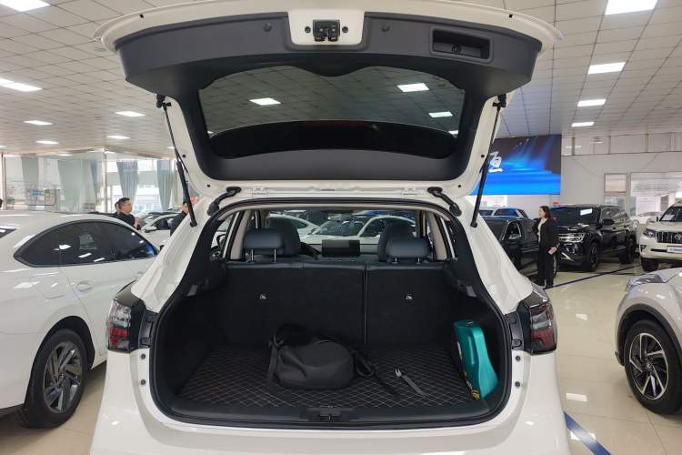 Used Nissan Qashqai 2025 Facelifted Honor 2.0L CVT XV+ Leading Edition