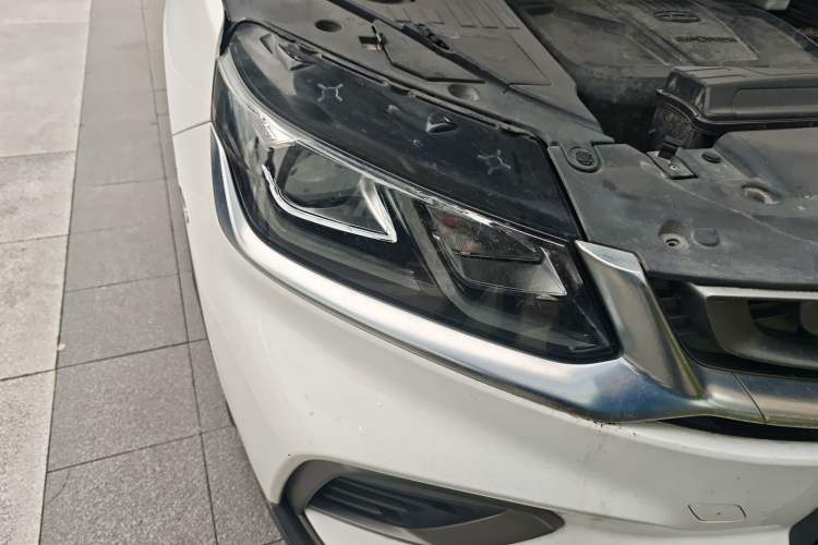 Used Geely Auto Coolray 2019 260T DCT Knight China V Standard