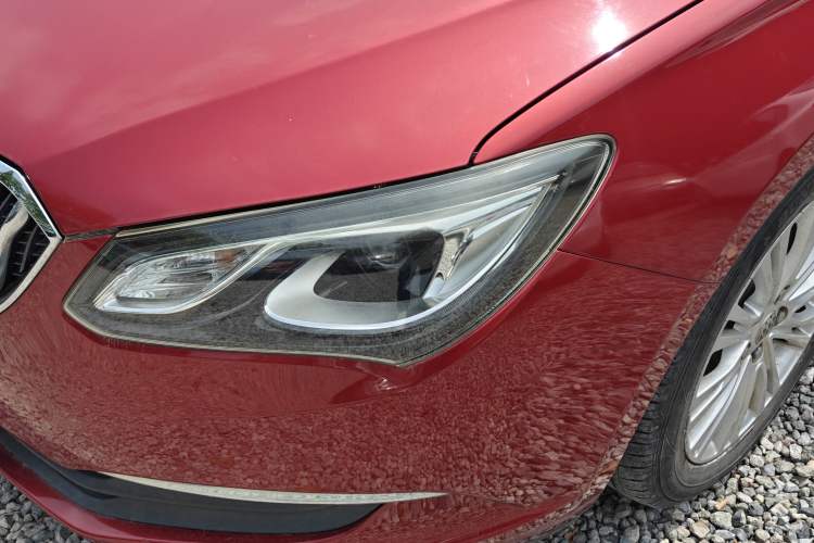 Used Buick GT 2015 15N Automatic Deluxe Edition Left Front Headlight