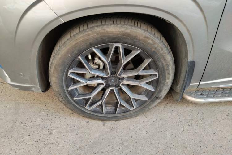 Used CHANGAN OSHAN Z6 New Energy 2023 ZhiDian iDD 150KM Flagship PLUS Smart Parking Edition