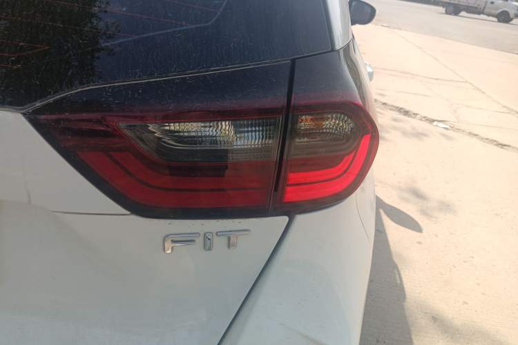 Used Honda Fit 2021 1.5L CVT Trend Edition
