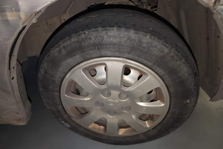 Used CHANGAN KAICHENG Ruixing M90 2018 2.0L Standard Edition Flat-Top Liftback 6-Seater 4G94S
