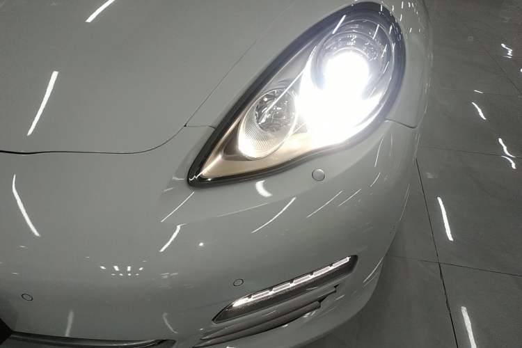 Used Porsche Panamera 2013 Panamera 4 Platinum Edition 3.6L