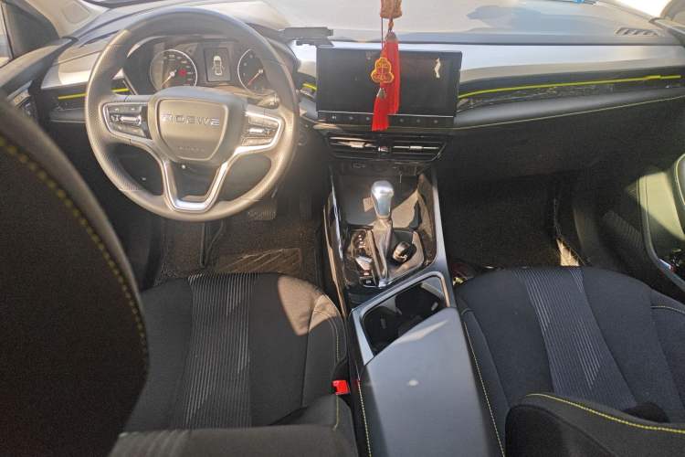 Used Roewe i5 2021 1.5L CVT Platinum Edition