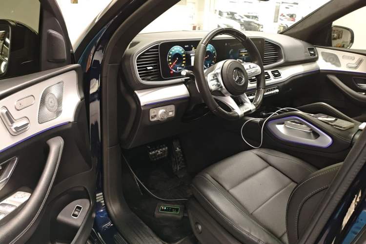 Used Mercedes-Benz GLE Coupe 2020 GLE 350 4MATIC Coupe SUV Fashion Model
