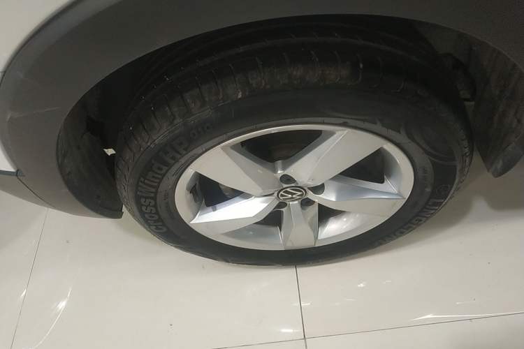 Used Volkswagen T-Cross 2023 Revised 1.5L Automatic Fashion Edition Exterior 5