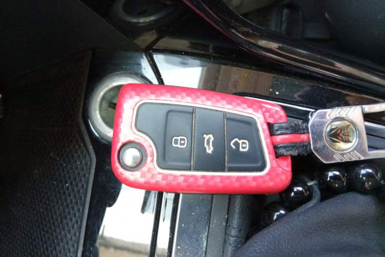 Used Volkswagen T-ROC 2020 280TSI DSG Two-Wheel Drive Comfort Version