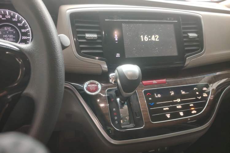 Used Honda Odyssey 2017 2.4L Luxury Edition