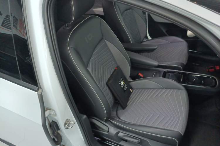 Used Volkswagen ID.3 2024 Pure & Smart Edition
